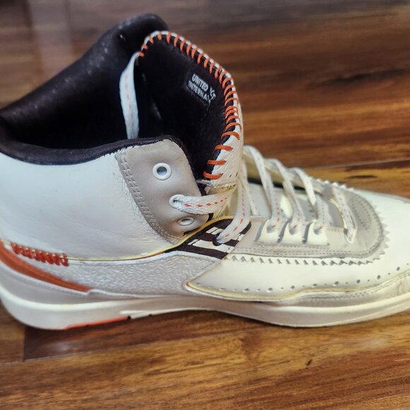 Men's Size 11 Air Jordan Sneakers - Picture 3 of 6